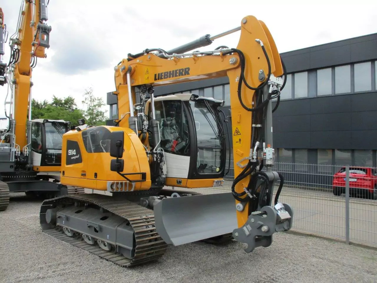 2023 Liebherr R 914 Compact G6.1-D - Bæltegravemaskine: billede 2 2023 Liebherr R 914 Compact G6.1-D - Bæltegravemaskine: billede 2