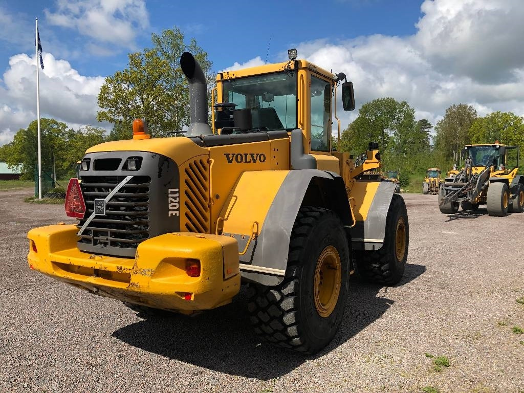 Volvo L 120 E Dismantled: only spare parts - Gummihjulslæsser: billede 2 Volvo L 120 E Dismantled: only spare parts - Gummihjulslæsser: billede 2