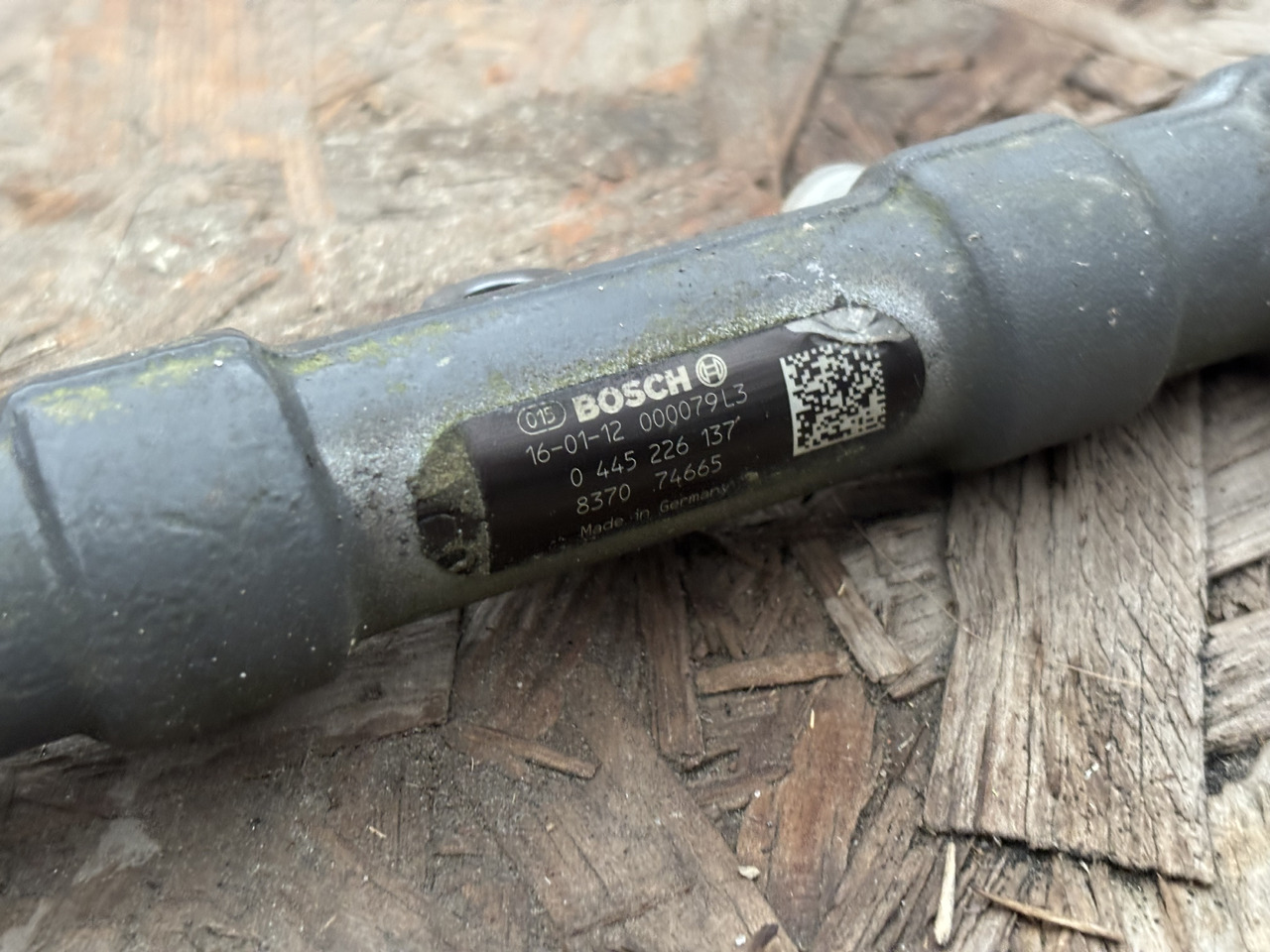 BOSCH 0445226137 Rura Rozdzielacza - Injector for Lastbil: billede 3 BOSCH 0445226137 Rura Rozdzielacza - Injector for Lastbil: billede 3