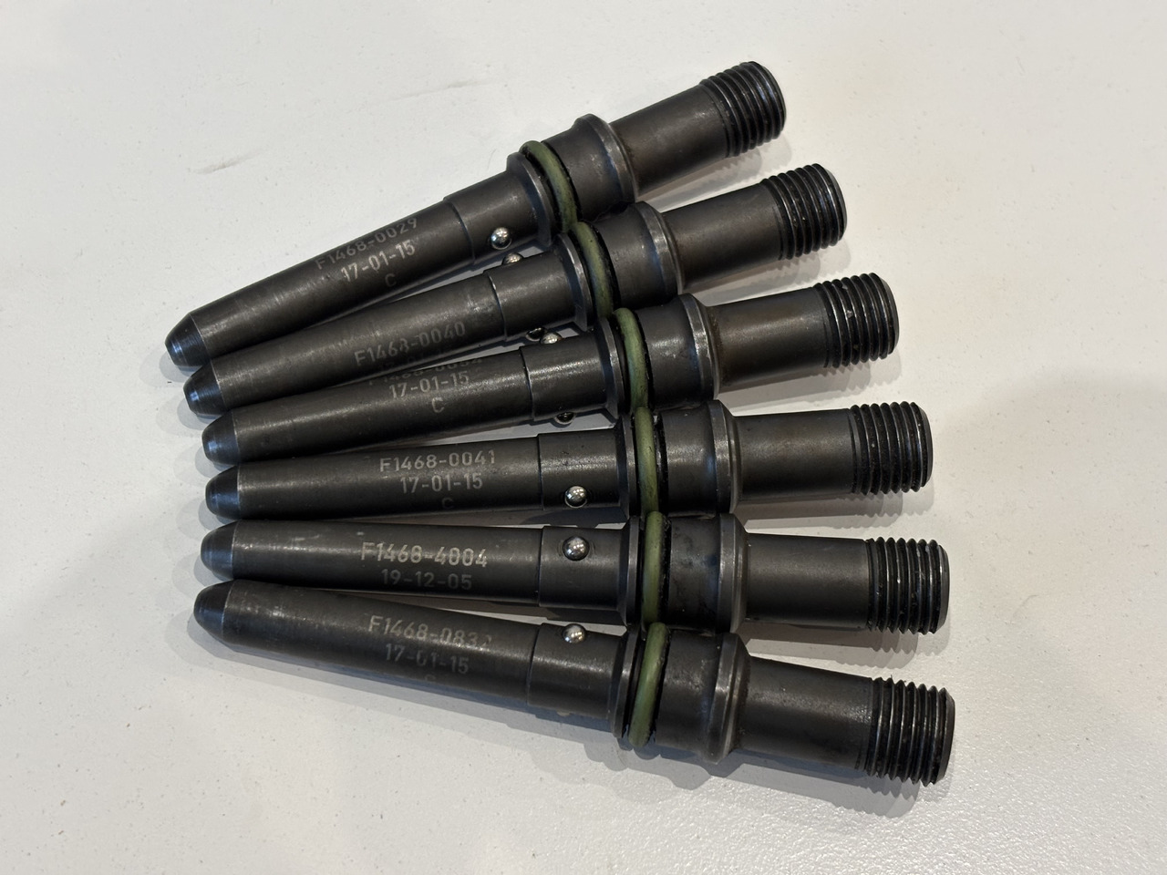 Bosch 04514650 Wtryskiwacz Po Regeneracji - Injector for Traktor: billede 1 Bosch 04514650 Wtryskiwacz Po Regeneracji - Injector for Traktor: billede 1