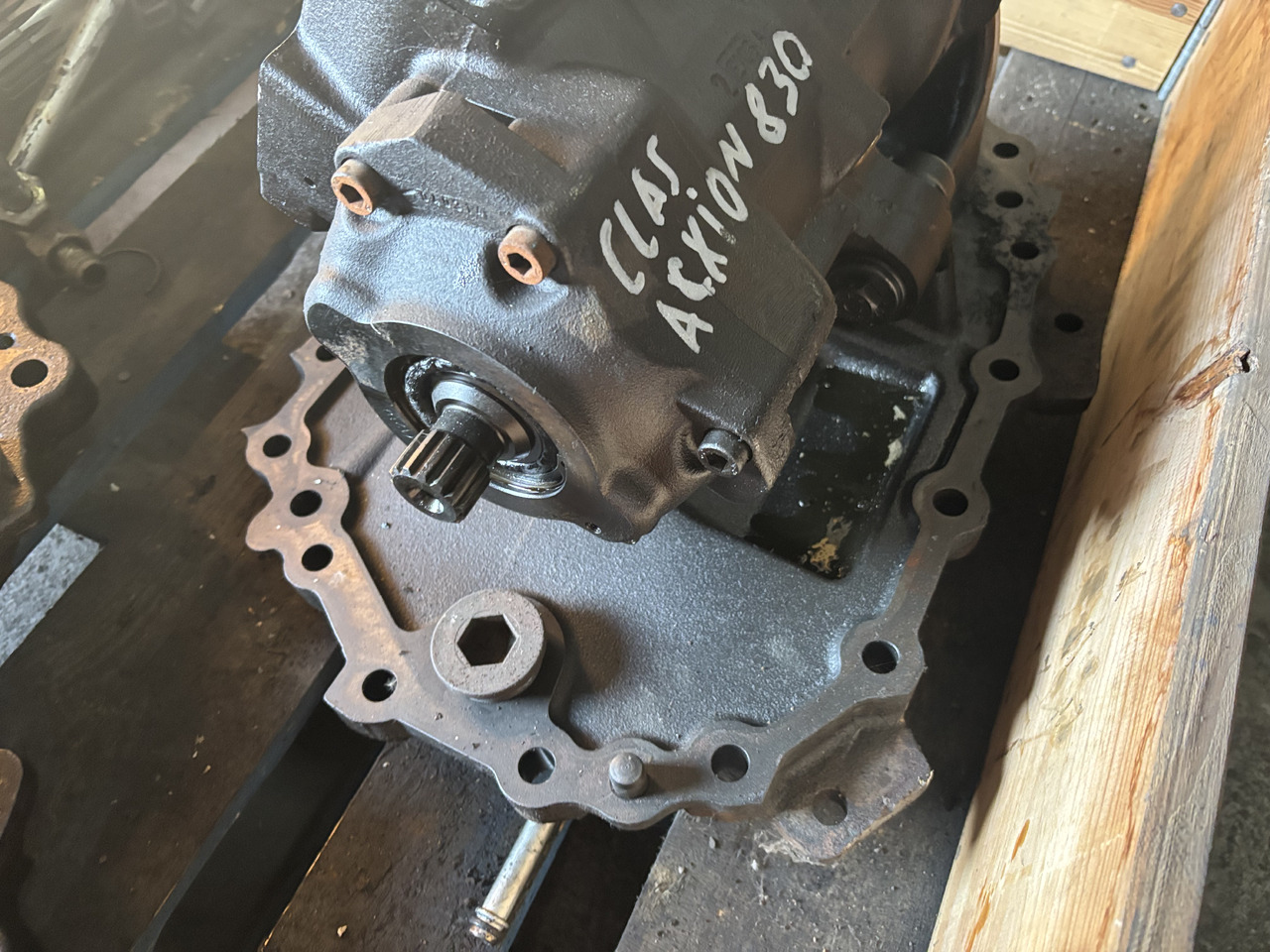 Claas AXION 830 CMATIC Pompa Jazdy Autopower REXROTH A40CTI045 10ML06Z600SAE00-S - Transmission for Landbrugsmaskine: billede 2 Claas AXION 830 CMATIC Pompa Jazdy Autopower REXROTH A40CTI045 10ML06Z600SAE00-S - Transmission for Landbrugsmaskine: billede 2