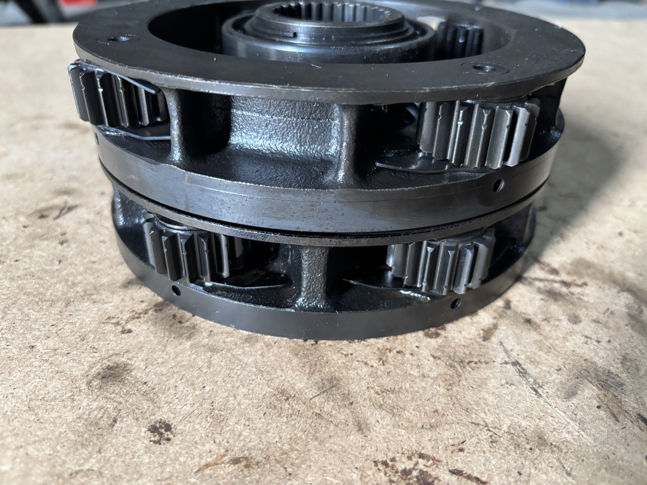 Claas AXION 830 Jarzmo Satelitów Dźwigar 0011571612 0011584502 - Differentialtandhjul for Traktor: billede 3 Claas AXION 830 Jarzmo Satelitów Dźwigar 0011571612 0011584502 - Differentialtandhjul for Traktor: billede 3