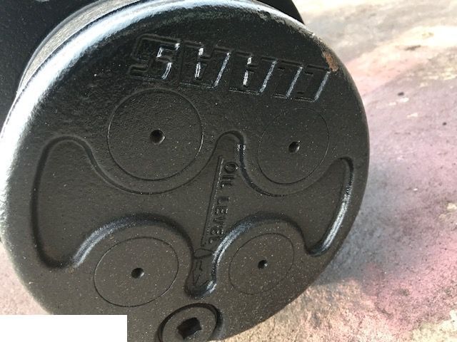 Claas JAGUAR 900 - Tylny Napęd - Bagaksel for Grønthøster: billede 1 Claas JAGUAR 900 - Tylny Napęd - Bagaksel for Grønthøster: billede 1