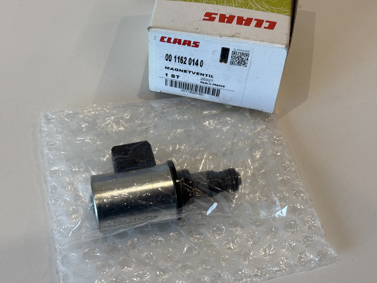 Claas Jaguar 930 960 980 990 Elektrozawór Skrzyni Biegoów 0011620140 00 1162 014 0 - Hydraulik for Landbrugsmaskine: billede 1 Claas Jaguar 930 960 980 990 Elektrozawór Skrzyni Biegoów 0011620140 00 1162 014 0 - Hydraulik for Landbrugsmaskine: billede 1