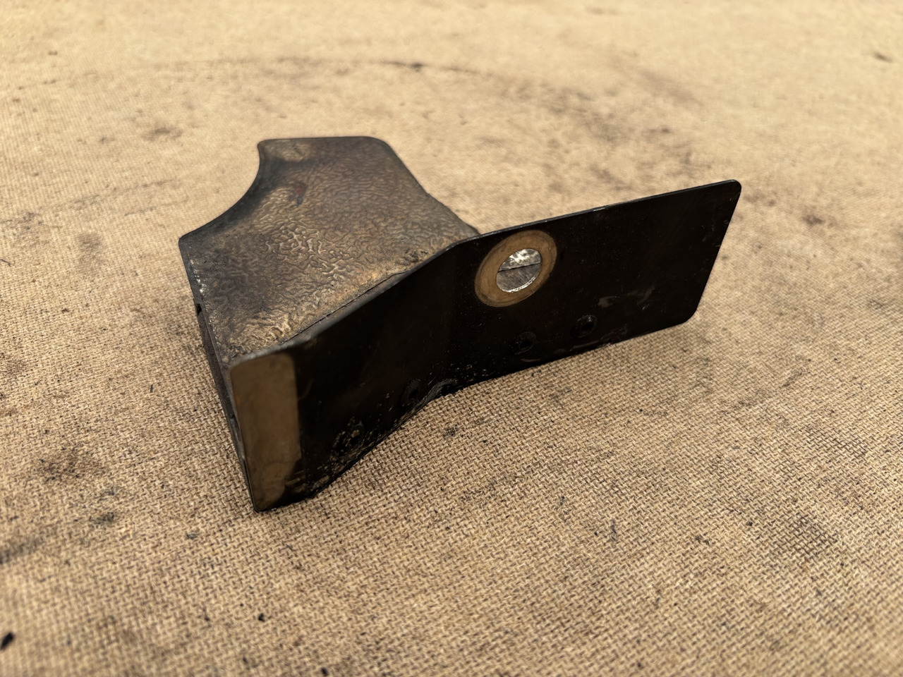 Claas Lexion 780 Obudowa Osłona Maska 00 0781 224 0 00 7812240 - Hætte for Mejetærsker: billede 2 Claas Lexion 780 Obudowa Osłona Maska 00 0781 224 0 00 7812240 - Hætte for Mejetærsker: billede 2