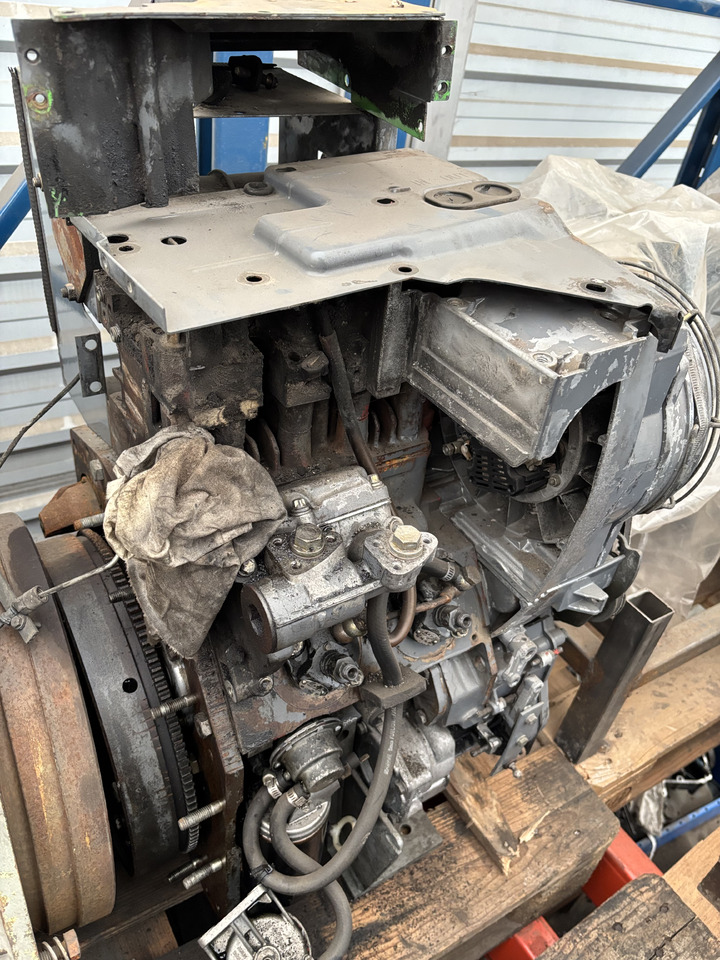 Deutz F2L1011 Silnik Blok Koło Zamachowe Tłok Pokrywa CZĘŚCI - Svinghjul for Landbrugsmaskine: billede 1 Deutz F2L1011 Silnik Blok Koło Zamachowe Tłok Pokrywa CZĘŚCI - Svinghjul for Landbrugsmaskine: billede 1