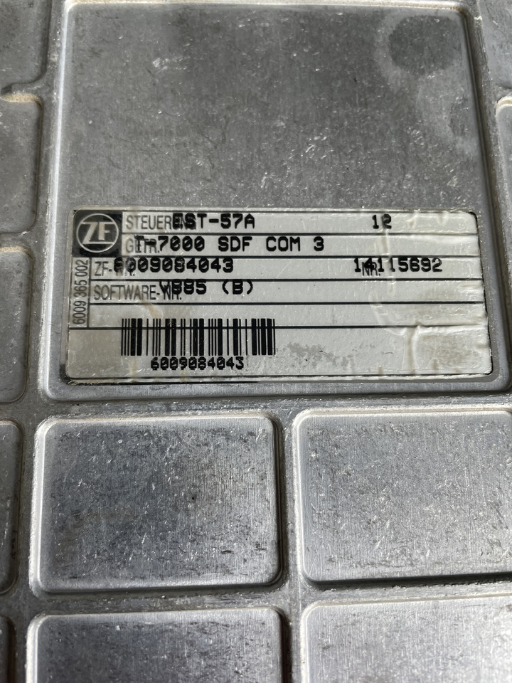 Deutz Fahr Agrotron - sterownik skrzyni biegów 0260001046 - Kontrol blok for Landbrugsmaskine: billede 3 Deutz Fahr Agrotron - sterownik skrzyni biegów 0260001046 - Kontrol blok for Landbrugsmaskine: billede 3