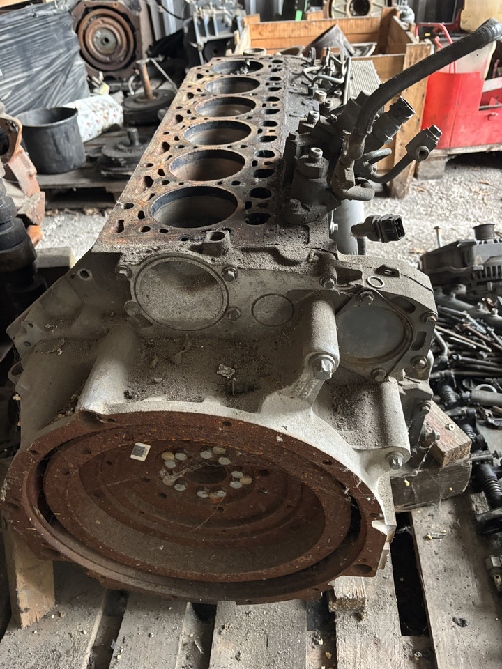 Deutz TCD 6.1 L6 Silnik Chłodnica Radiator Koło Pasowe Koło Zamachowe Głowica CZĘŚCI - Svinghjul for Landbrugsmaskine: billede 2 Deutz TCD 6.1 L6 Silnik Chłodnica Radiator Koło Pasowe Koło Zamachowe Głowica CZĘŚCI - Svinghjul for Landbrugsmaskine: billede 2