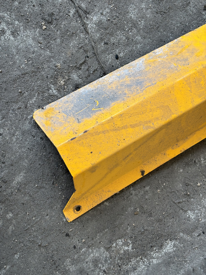 Dieci 185 - Ładowarka Teleskopowa - Osłona Metalowa - Karosseri og udvendig for Teleskop truck: billede 3 Dieci 185 - Ładowarka Teleskopowa - Osłona Metalowa - Karosseri og udvendig for Teleskop truck: billede 3