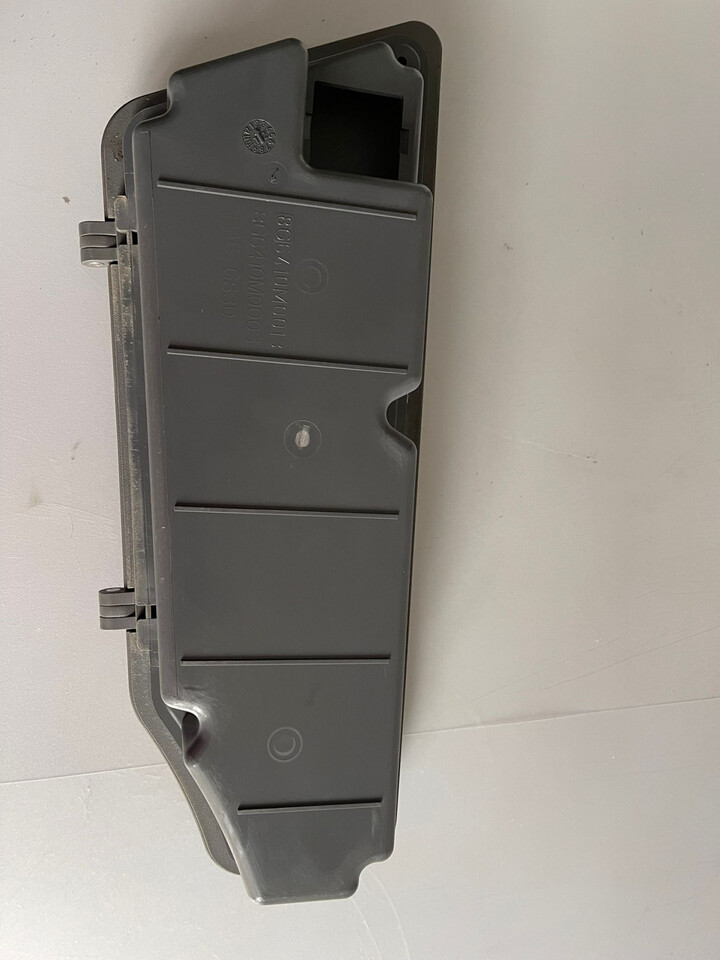 FENDT 8G6410M0013/8G6410M003-podłokietnik - Sæde for Landbrugsmaskine: billede 2 FENDT 8G6410M0013/8G6410M003-podłokietnik - Sæde for Landbrugsmaskine: billede 2