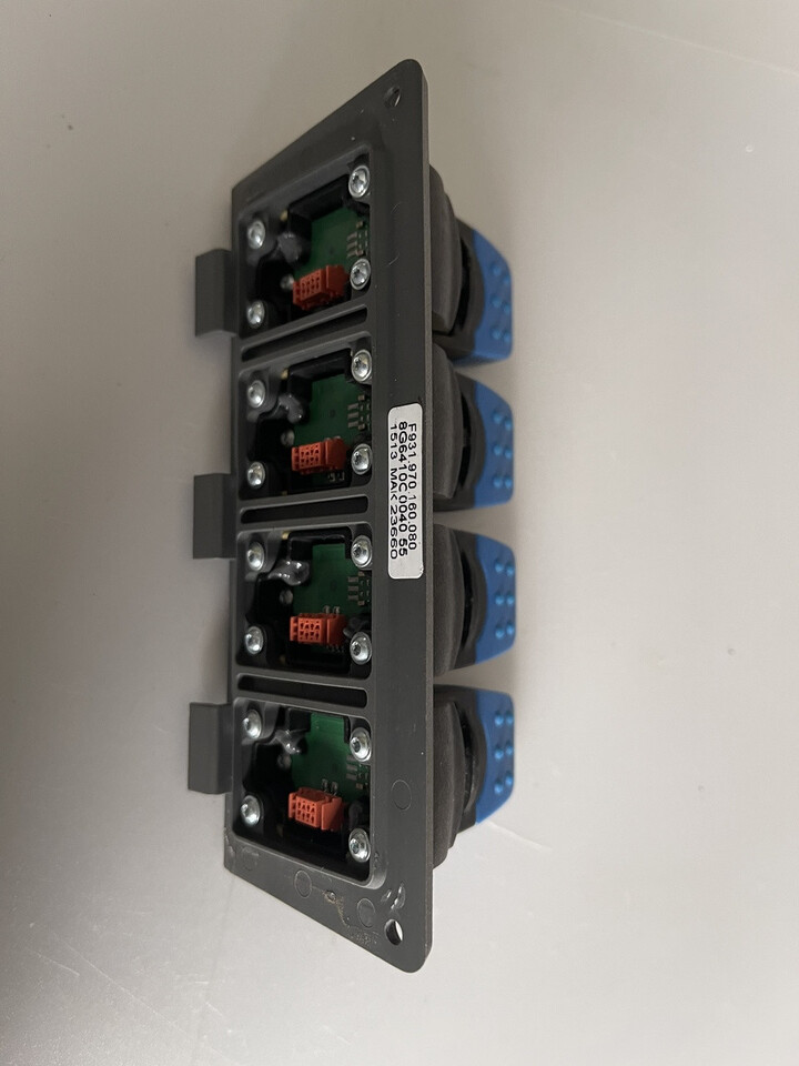 FRNDT F931.970.160.080-klawisze hydrauliki/komfortmoduł Fendt Vario - Hydraulik for Landbrugsmaskine: billede 2 FRNDT F931.970.160.080-klawisze hydrauliki/komfortmoduł Fendt Vario - Hydraulik for Landbrugsmaskine: billede 2