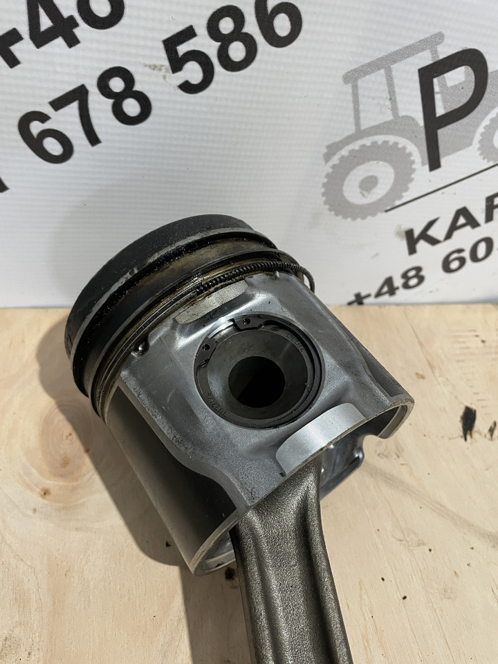 Fendt 936 Deutz Agrotron Volvo D7E TCD2013L064V TCD2013L64V TCD2013 7,2L - tłok 04904808 - Plejstang for Landbrugsmaskine: billede 2 Fendt 936 Deutz Agrotron Volvo D7E TCD2013L064V TCD2013L64V TCD2013 7,2L - tłok 04904808 - Plejstang for Landbrugsmaskine: billede 2