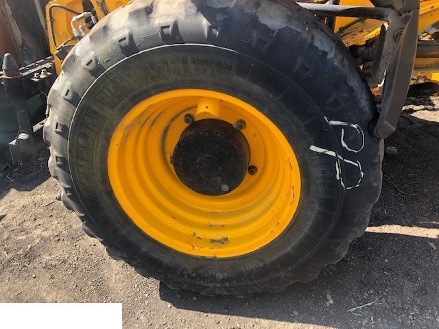 JCB 531-70 -Opona 460/70 R24 Felga 16x24 - Dæk for Teleskop truck: billede 4 JCB 531-70 -Opona 460/70 R24 Felga 16x24 - Dæk for Teleskop truck: billede 4