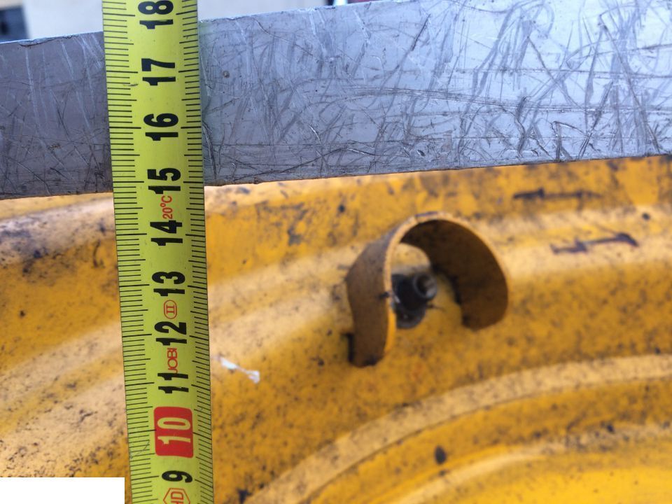 JCB Felga 13x20 - Fælg for Landbrugsmaskine: billede 5 JCB Felga 13x20 - Fælg for Landbrugsmaskine: billede 5