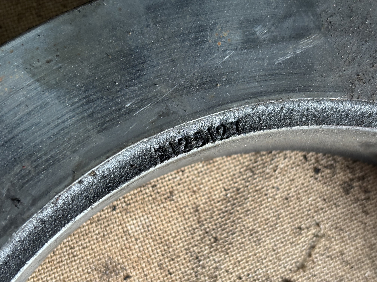 John Deere 6140 6800 6900 7420 7500 Docisk Hamulca Płytka R125127 - Bremsedele for Landbrugsmaskine: billede 2 John Deere 6140 6800 6900 7420 7500 Docisk Hamulca Płytka R125127 - Bremsedele for Landbrugsmaskine: billede 2