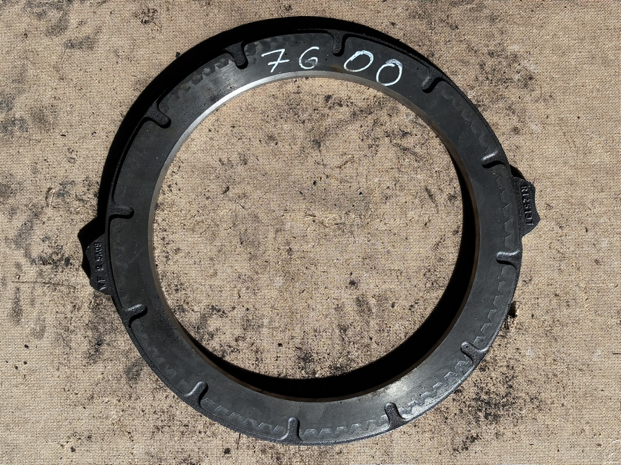 John Deere 7600 7610 7810 7720 7810 Docisk Hamulca Płytka R125137 - Bremsedele for Landbrugsmaskine: billede 1 John Deere 7600 7610 7810 7720 7810 Docisk Hamulca Płytka R125137 - Bremsedele for Landbrugsmaskine: billede 1