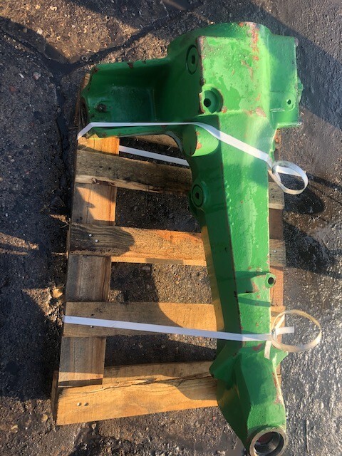 John Deere APL 2035 ,ZF 4475405333 Obudowa Mostu John Deere - Aksel og reservedele for Landbrugsmaskine: billede 1 John Deere APL 2035 ,ZF 4475405333 Obudowa Mostu John Deere - Aksel og reservedele for Landbrugsmaskine: billede 1