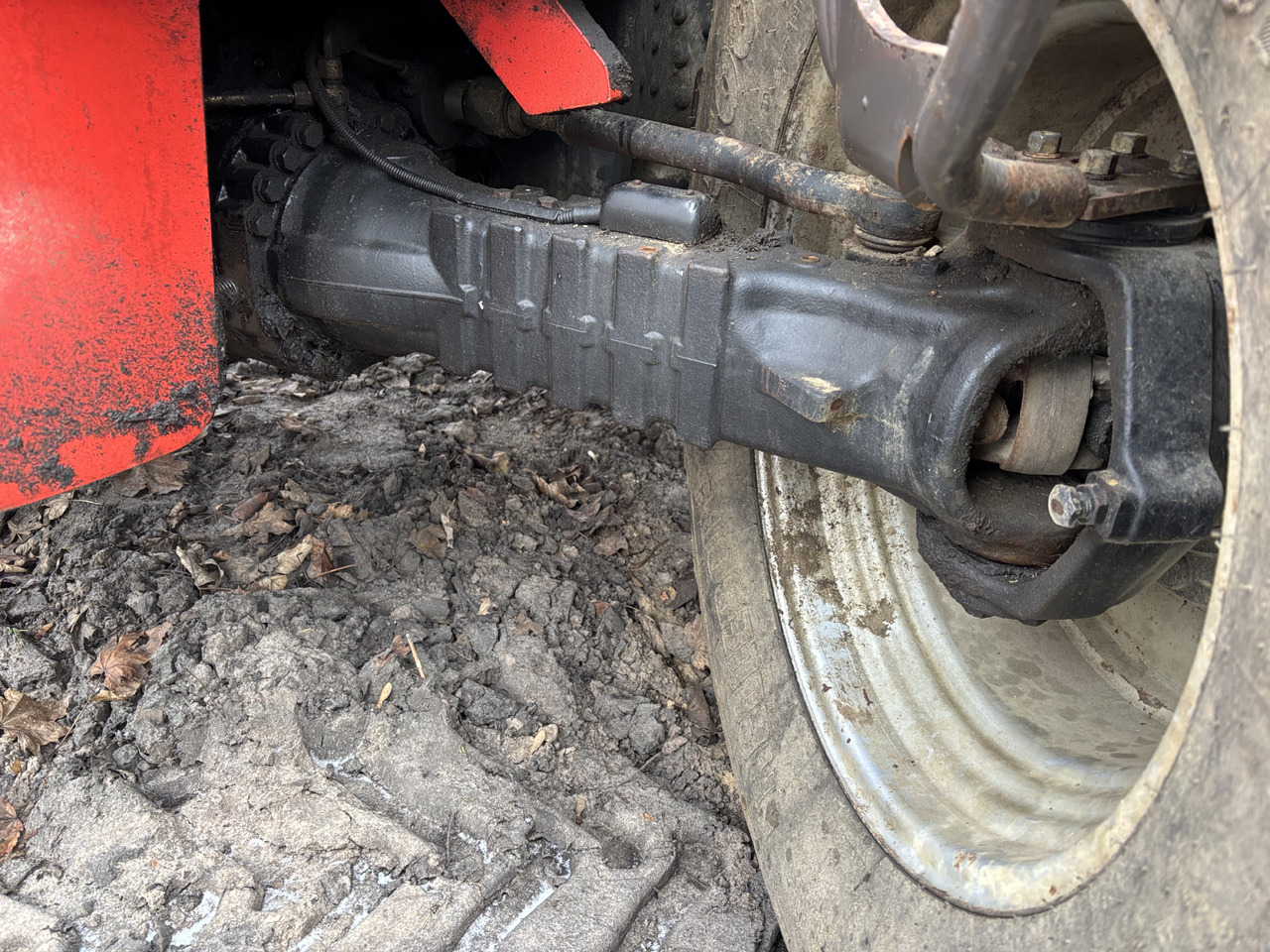 Manitou MLT 735 120 PS 2014rok Felga Opona Koło Przednia Tylna Przód Tył CZĘŚCI - Fælg for Landbrugsmaskine: billede 3 Manitou MLT 735 120 PS 2014rok Felga Opona Koło Przednia Tylna Przód Tył CZĘŚCI - Fælg for Landbrugsmaskine: billede 3