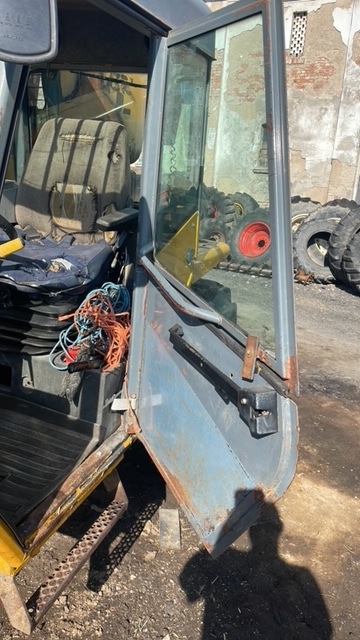 Matbro ts270 ts280 drzwi komplet - Dør og reservedele for Landbrugsmaskine: billede 1 Matbro ts270 ts280 drzwi komplet - Dør og reservedele for Landbrugsmaskine: billede 1