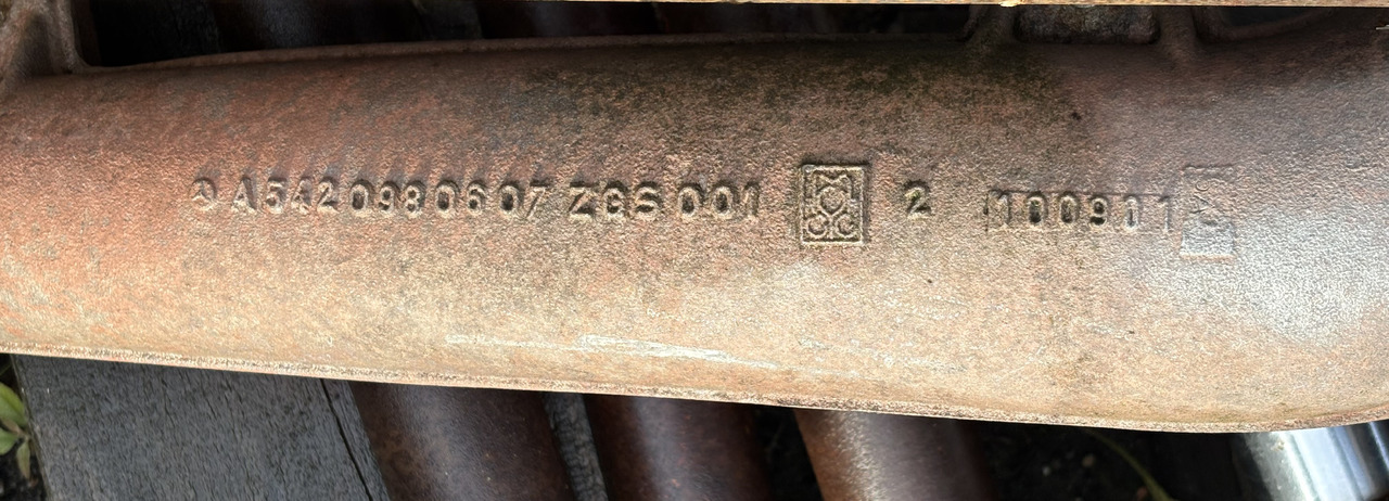 Mercedes A5420980607 5420980607 Kolektor - Udstødningsmanifold for Lastbil: billede 2 Mercedes A5420980607 5420980607 Kolektor - Udstødningsmanifold for Lastbil: billede 2