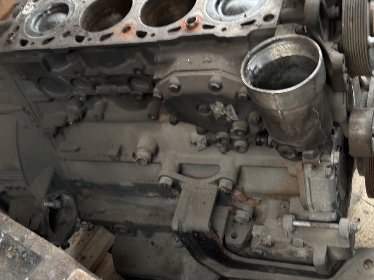 Mercedes - Benz OM904 Silnik CZĘŚCI 9042011001 - Motor og reservedele for Lastbil: billede 4 Mercedes - Benz OM904 Silnik CZĘŚCI 9042011001 - Motor og reservedele for Lastbil: billede 4