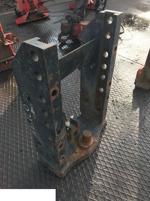 Merlo - Zaczep ~ Płyta Zaczepu Adaptacja Zaczepu - Ramme/ Chassis for Teleskop truck: billede 2 Merlo - Zaczep ~ Płyta Zaczepu Adaptacja Zaczepu - Ramme/ Chassis for Teleskop truck: billede 2