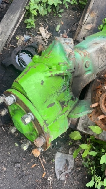 Merlo - Zwolnica | Zwrotnica | Obudowa | Półoś - Drivaksel for Landbrugsmaskine: billede 1 Merlo - Zwolnica | Zwrotnica | Obudowa | Półoś - Drivaksel for Landbrugsmaskine: billede 1