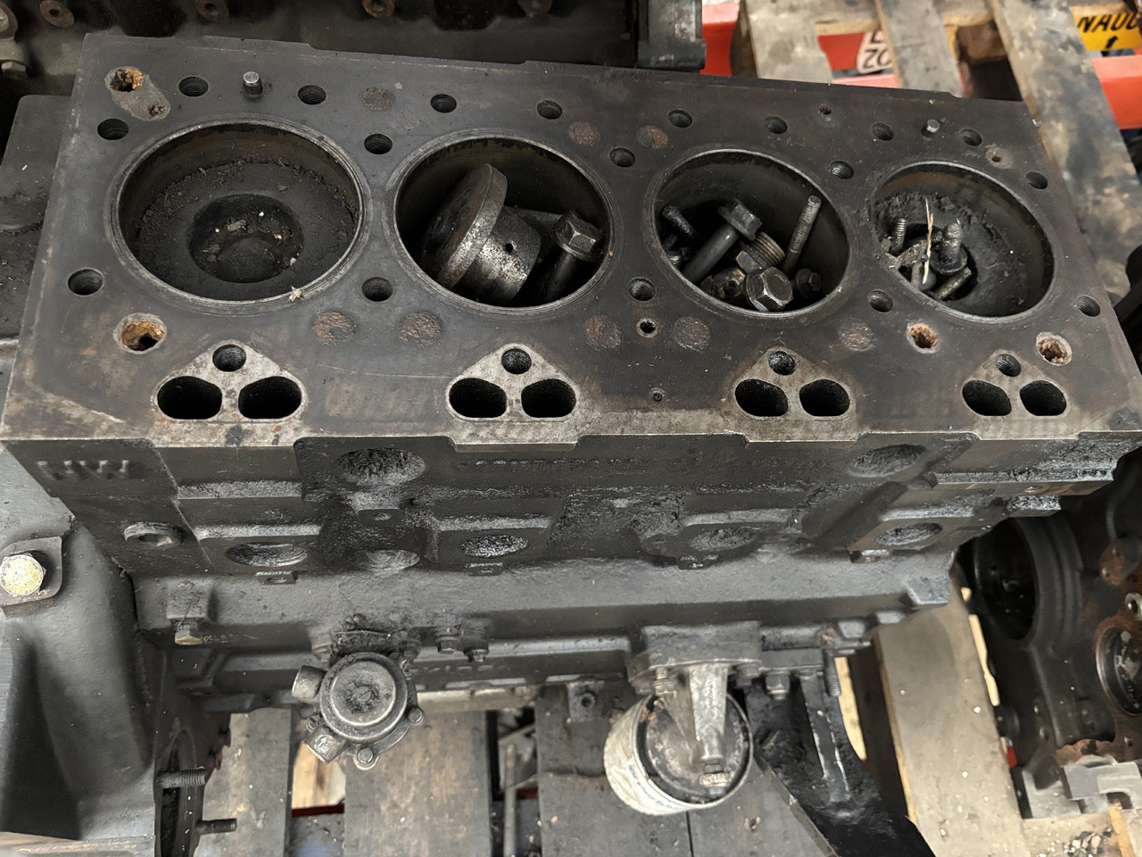 Perkins 1996/2400 Silnik Blok Miska Olejowa Wał korbowy - Krumtap for Landbrugsmaskine: billede 5 Perkins 1996/2400 Silnik Blok Miska Olejowa Wał korbowy - Krumtap for Landbrugsmaskine: billede 5