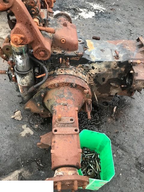 Steyr 4115 PROFI - TYLKO CZĘŚCI MECHANICZNE - Reservedel for Landbrugsmaskine: billede 5 Steyr 4115 PROFI - TYLKO CZĘŚCI MECHANICZNE - Reservedel for Landbrugsmaskine: billede 5