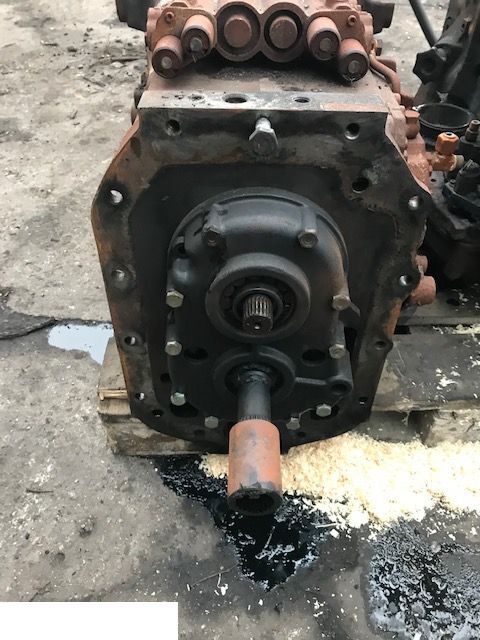 Steyr 4115 PROFI - TYLKO CZĘŚCI MECHANICZNE - Reservedel for Landbrugsmaskine: billede 3 Steyr 4115 PROFI - TYLKO CZĘŚCI MECHANICZNE - Reservedel for Landbrugsmaskine: billede 3