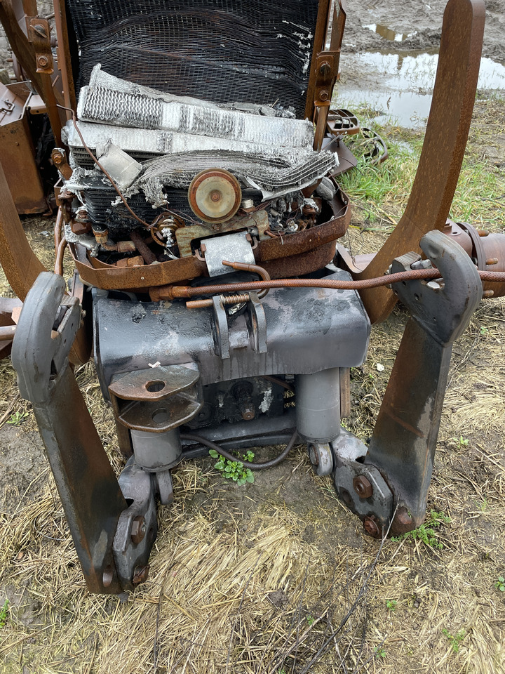 Valtra N142 - przedni TUZ - Reservedel for Traktor: billede 1 Valtra N142 - przedni TUZ - Reservedel for Traktor: billede 1