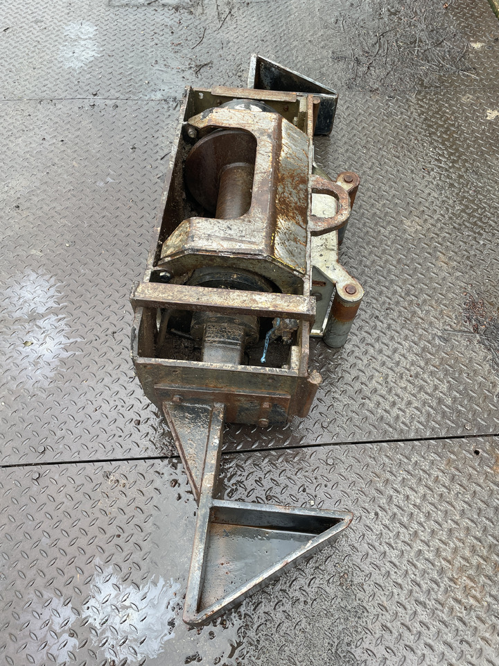 Valtra traktor wyciągarka hydrauliczna CEV - Hydraulik for Landbrugsmaskine: billede 1 Valtra traktor wyciągarka hydrauliczna CEV - Hydraulik for Landbrugsmaskine: billede 1