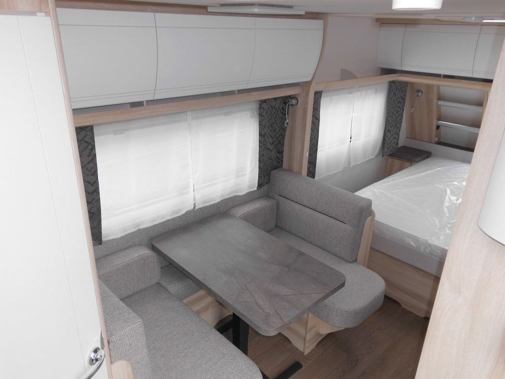 Hobby De Luxe 460 SFf 2025 AUTARK FBH 1500kg. +++ Hobby De Luxe 460 SFf mit Extras, Lagerabverkauf - Campingvogn: billede 5 Hobby De Luxe 460 SFf 2025 AUTARK FBH 1500kg. +++ Hobby De Luxe 460 SFf mit Extras, Lagerabverkauf - Campingvogn: billede 5
