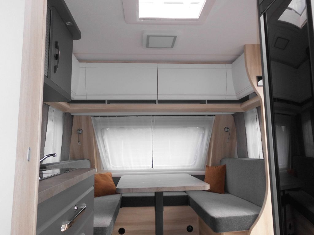 Hobby De Luxe 495 WFB 2026 AUTARK Ambiente 1800kg.++ - Campingvogn: billede 4 Hobby De Luxe 495 WFB 2026 AUTARK Ambiente 1800kg.++ - Campingvogn: billede 4