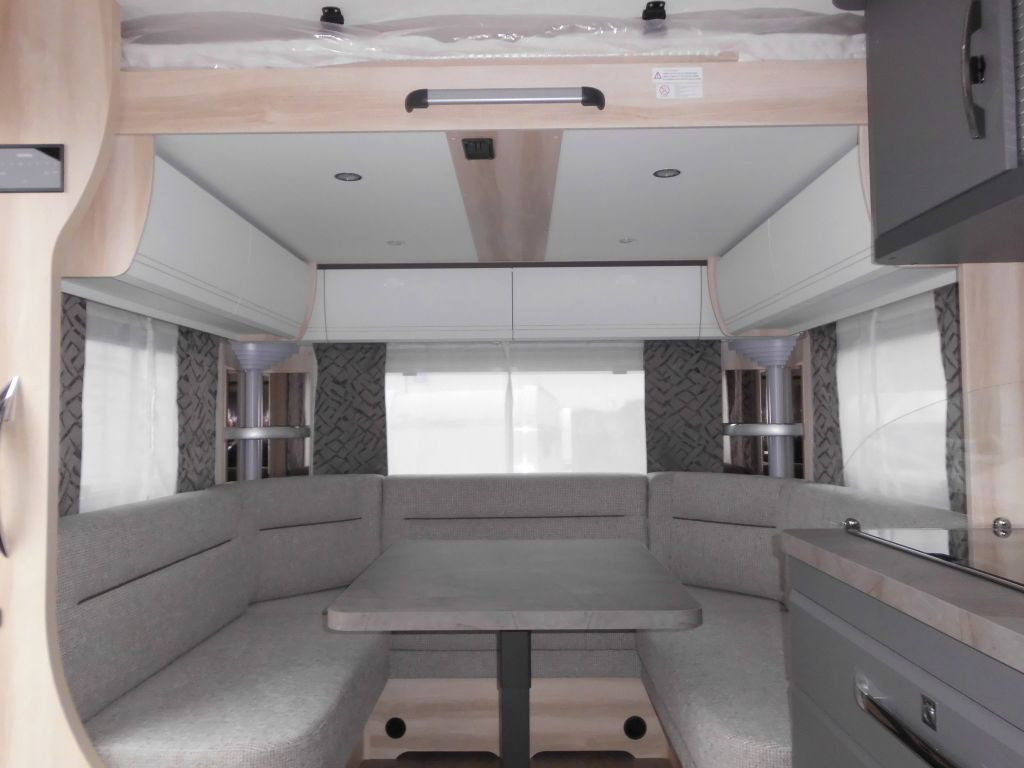 Hobby De Luxe 515 UHL mit Extras, Lagerabverkauf! - Campingvogn: billede 1 Hobby De Luxe 515 UHL mit Extras, Lagerabverkauf! - Campingvogn: billede 1