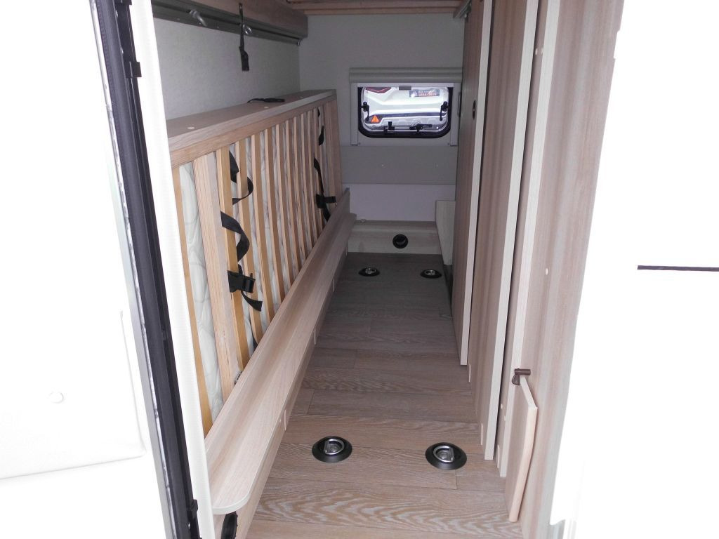 Hobby De Luxe 540 KMFe 2026 GARAGE AUTARK 1800kg. - Campingvogn: billede 4 Hobby De Luxe 540 KMFe 2026 GARAGE AUTARK 1800kg. - Campingvogn: billede 4