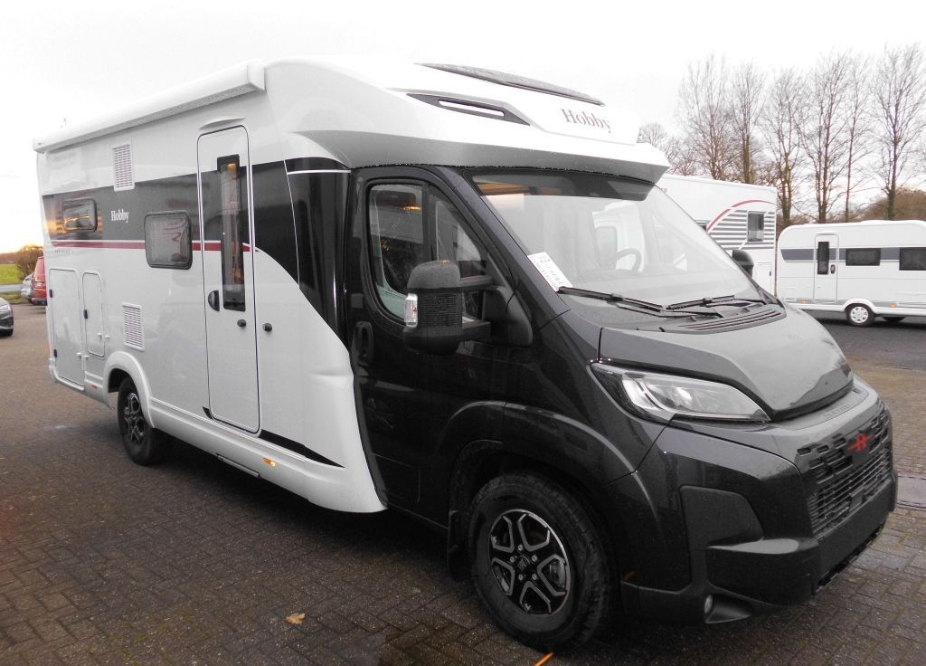 Hobby PRESTIGE T 710 GE 2026 180PS Autom. Voll LED +++ - Delintegreret autocamper: billede 1 Hobby PRESTIGE T 710 GE 2026 180PS Autom. Voll LED +++ - Delintegreret autocamper: billede 1
