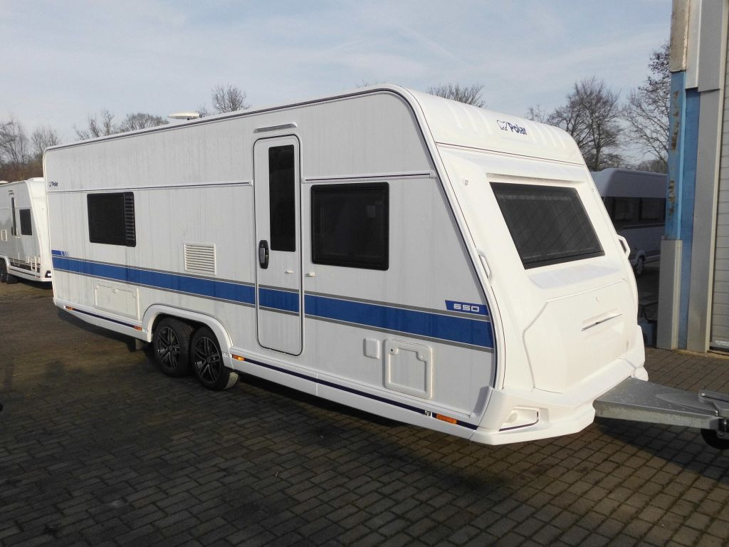Polar 650 BSA Blueline Heckbad Einzelbetten 2xALDE ++ - Campingvogn: billede 3 Polar 650 BSA Blueline Heckbad Einzelbetten 2xALDE ++ - Campingvogn: billede 3