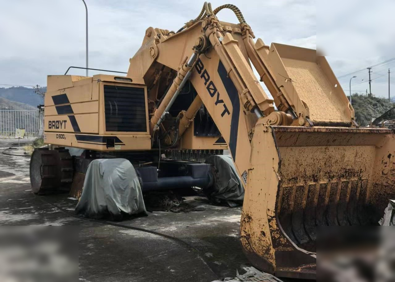 2004 BROYT D600W - Hjulgravemaskine: billede 2 2004 BROYT D600W - Hjulgravemaskine: billede 2