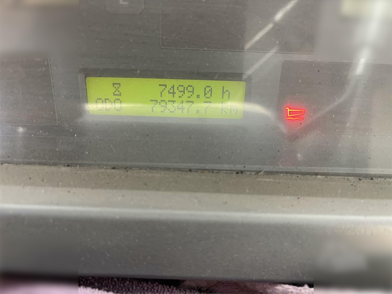 Leje en  2011 KOMATSU HD465-7 2011 KOMATSU HD465-7: billede 9