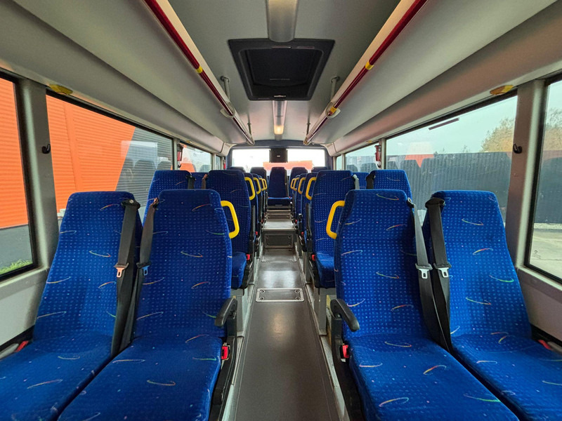 Leje en IRISBUS Crossway LE 4x2 41 SEATS / AC / AUXILIARY HEATING / WHEELCHAIR RAMP IRISBUS Crossway LE 4x2 41 SEATS / AC / AUXILIARY HEATING / WHEELCHAIR RAMP: billede 17 Leje en IRISBUS Crossway LE 4x2 41 SEATS / AC / AUXILIARY HEATING / WHEELCHAIR RAMP IRISBUS Crossway LE 4x2 41 SEATS / AC / AUXILIARY HEATING / WHEELCHAIR RAMP: billede 17