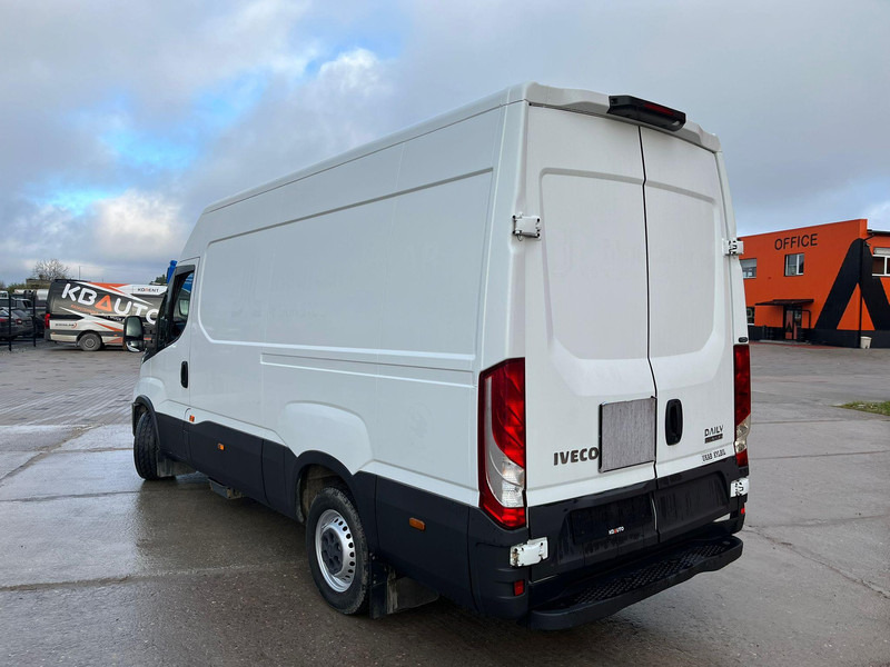 Kølebil Iveco Daily 35S14N PULSOR 400 / box L=3300 mm: billede 8