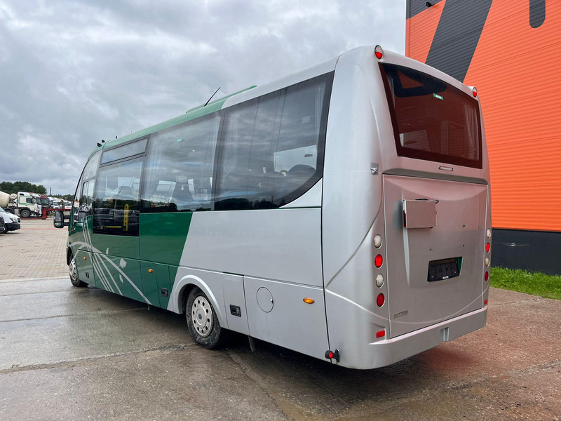 Iveco First Low-Entry 4x2 22 SEATS / AC / WEBASTO - Minibus, Persontransport: billede 4 Iveco First Low-Entry 4x2 22 SEATS / AC / WEBASTO - Minibus, Persontransport: billede 4