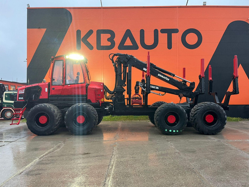 Komatsu 895 8x8 LOADFLEX / CRANE 165F - Skovvogn: billede 3 Komatsu 895 8x8 LOADFLEX / CRANE 165F - Skovvogn: billede 3