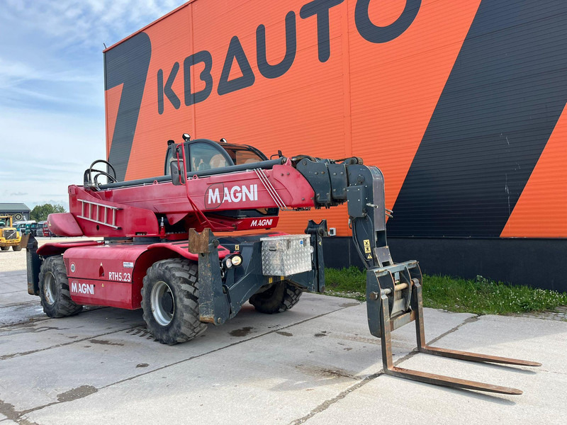 MAGNI RTH 5.23 FORKS / BUCKET / BASKET / WINCH / BOOM - Teleskop truck: billede 4 MAGNI RTH 5.23 FORKS / BUCKET / BASKET / WINCH / BOOM - Teleskop truck: billede 4
