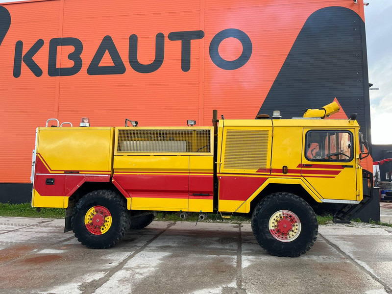 MAN DAF 14.440 4x4 Rosenbauer R280HN2 / 2800 l/min - 15 bar / 300 l/min - 40 bar / tanks 178 + 1546 l - Brandbil: billede 5 MAN DAF 14.440 4x4 Rosenbauer R280HN2 / 2800 l/min - 15 bar / 300 l/min - 40 bar / tanks 178 + 1546 l - Brandbil: billede 5
