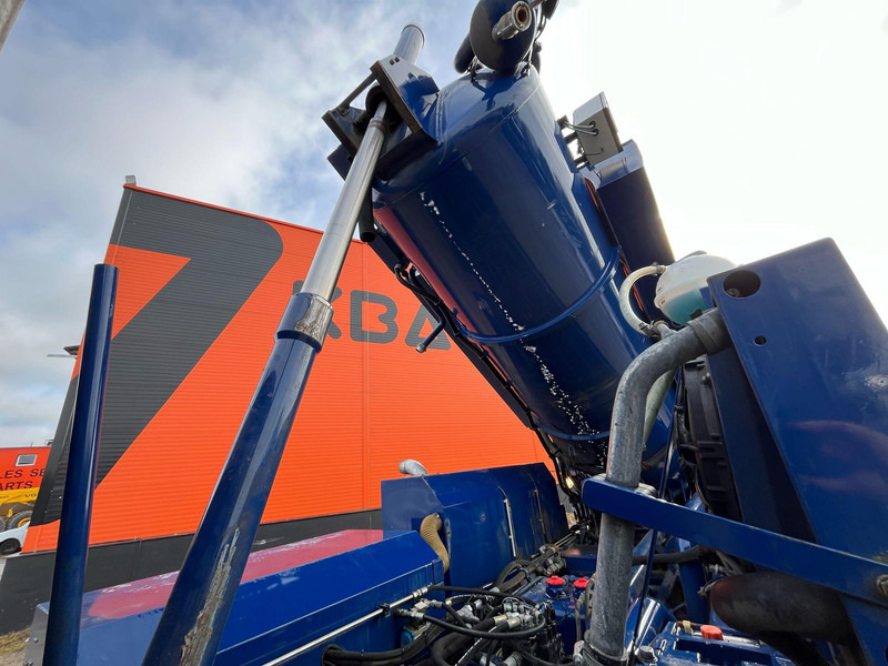 Slamsugemaskine MAN TGM 13.290 4x4 TANK 6500 l / VACUUM Vacustar W900R / PRESSURE Pratissoli KE28 - 61 l/min - 150 bar: billede 9 Slamsugemaskine MAN TGM 13.290 4x4 TANK 6500 l / VACUUM Vacustar W900R / PRESSURE Pratissoli KE28 - 61 l/min - 150 bar: billede 9