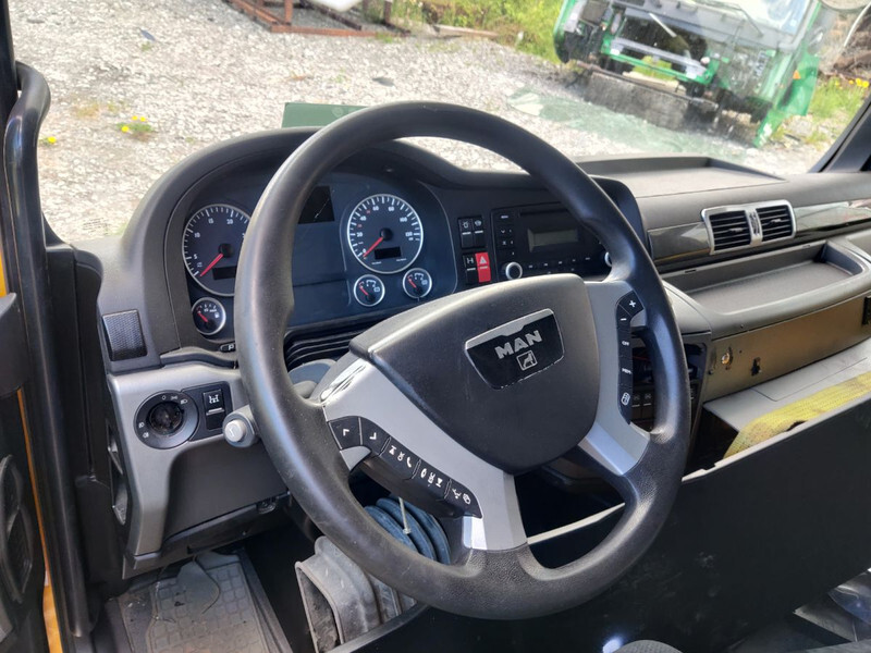Førerhus og interiør for Lastbil MAN TGX 28.480 6X2 CAB: billede 7