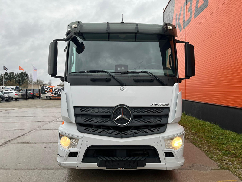 Mercedes-Benz Antos 2543 6x2*4 THERMOKING UT 800 / BOX L=7604 - Kølevogn lastbil: billede 2 Mercedes-Benz Antos 2543 6x2*4 THERMOKING UT 800 / BOX L=7604 - Kølevogn lastbil: billede 2