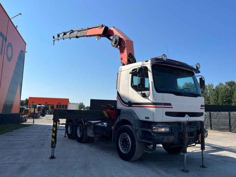 Leje en Renault 420 DCI 6x4 PK 32080 / FULL STEEL Renault 420 DCI 6x4 PK 32080 / FULL STEEL: billede 10 Leje en Renault 420 DCI 6x4 PK 32080 / FULL STEEL Renault 420 DCI 6x4 PK 32080 / FULL STEEL: billede 10